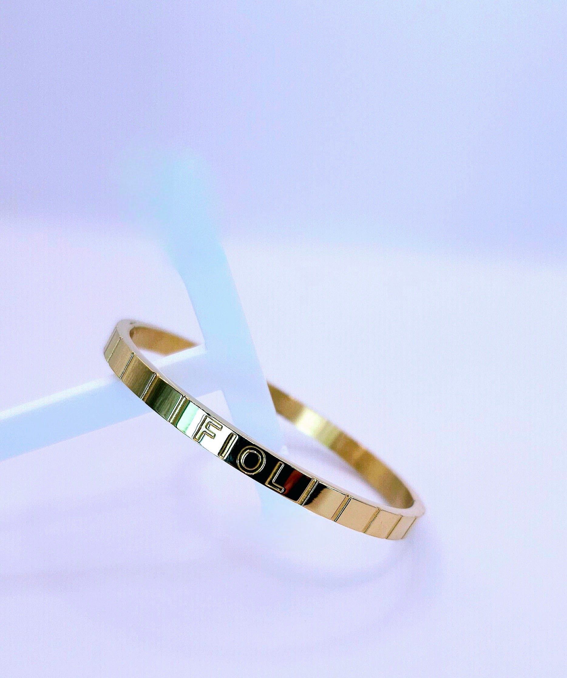 Piano gold bangle