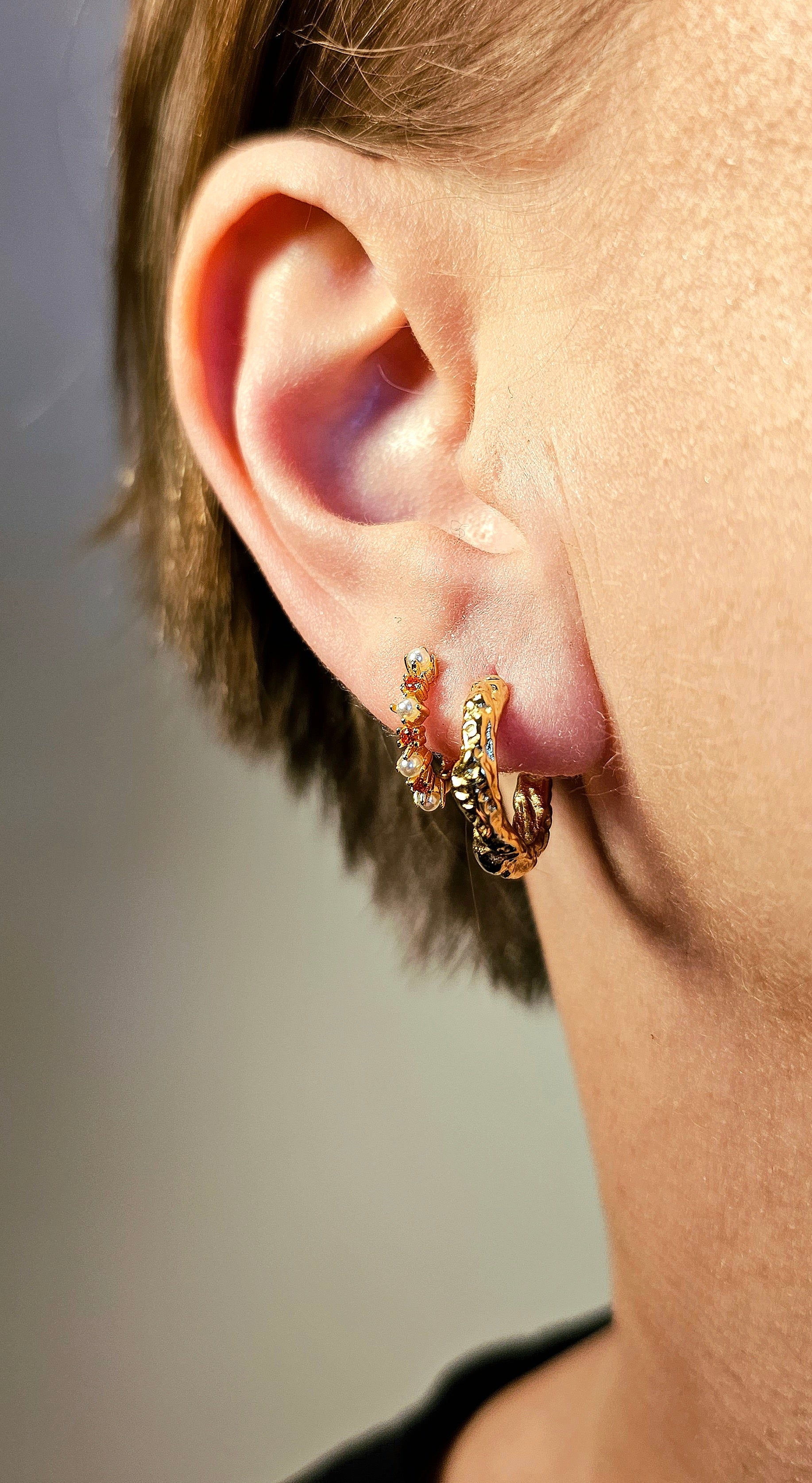 Mintaka star gold hoops